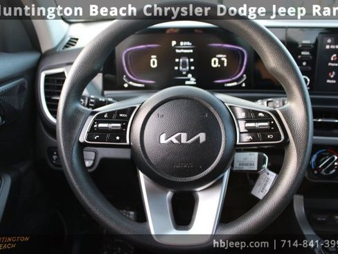 Used 2024 Kia Seltos LX image 15