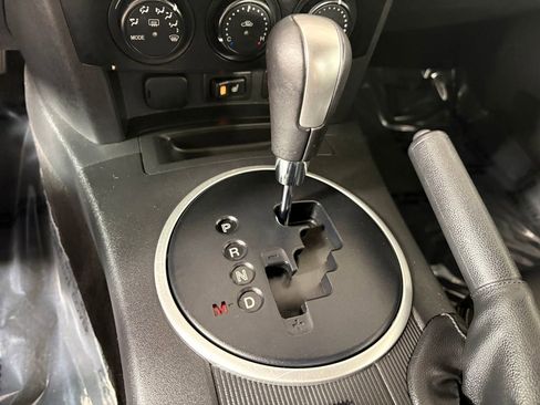 Used 2008 MAZDA MX-5 Miata Grand Touring w/ Premium Pkg RWD image 19