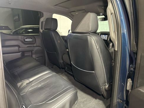 Used 2021 Chevrolet Silverado 1500 Custom AWD/4WD image 24