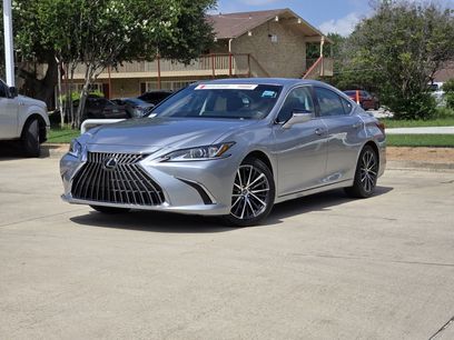 Used 2022 Lexus ES 350 w/ Premium Package