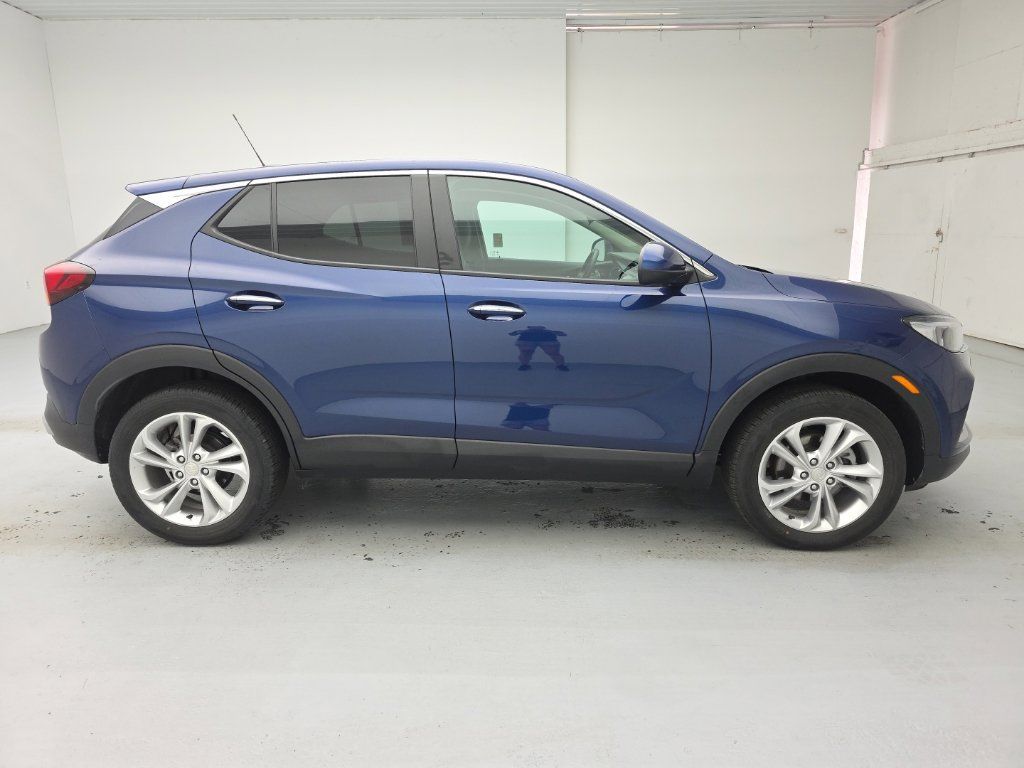Used 2023 Buick Encore GX Preferred w/ Cold Weather Comfort Package AWD/4WD image 13