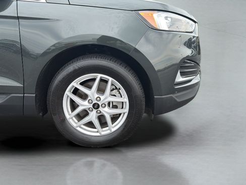 Used 2024 Ford Edge SEL AWD/4WD image 33