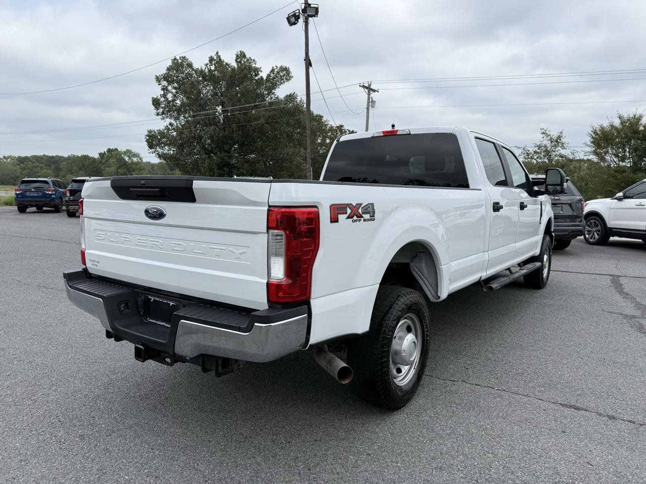 Used 2019 Ford F250 XL w/ Power Equipment Group AWD/4WD image 6