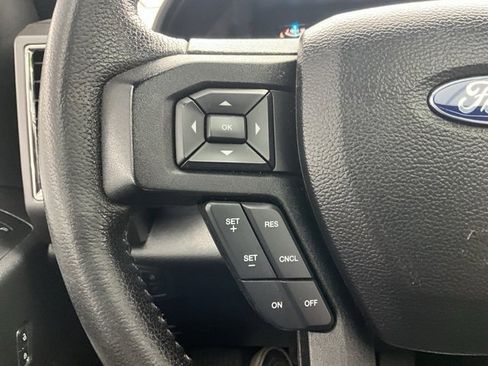 Used 2016 Ford F150 XLT w/ Equipment Group 302A Luxury image 16