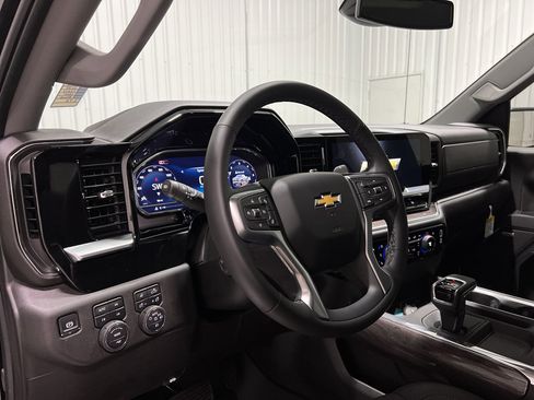 New 2025 Chevrolet Silverado 1500 LTZ w/ LTZ Premium Texas Edition image 8