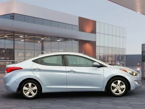Used 2013 Hyundai Elantra GLS w/ Preferred Pkg FWD image 10