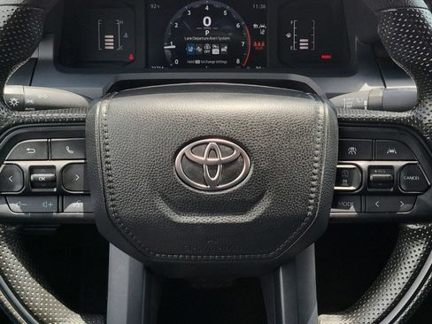 Used 2024 Toyota Tacoma SR AWD/4WD image 11