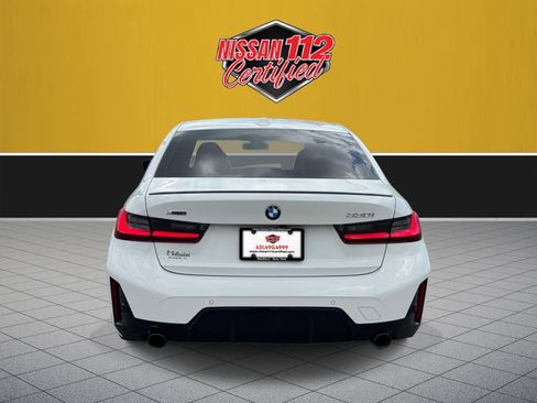 Used 2023 BMW 330i xDrive Sedan w/ M Sport Package AWD/4WD image 6