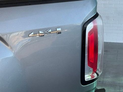 Used 2021 GMC Canyon Elevation w/ Driver Alert Package image 11