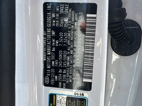 Used 2020 Kia Telluride SX w/ Towing Package AWD/4WD image 27