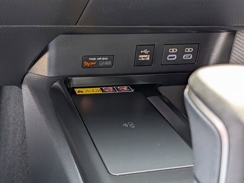 Used 2026 Toyota Camry SE w/ Convenience Package FWD image 17