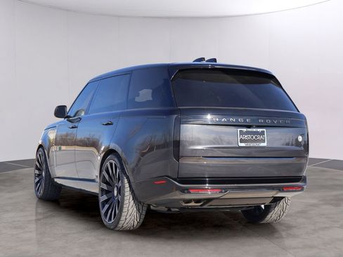 Certified 2023 Land Rover Range Rover SV image 33