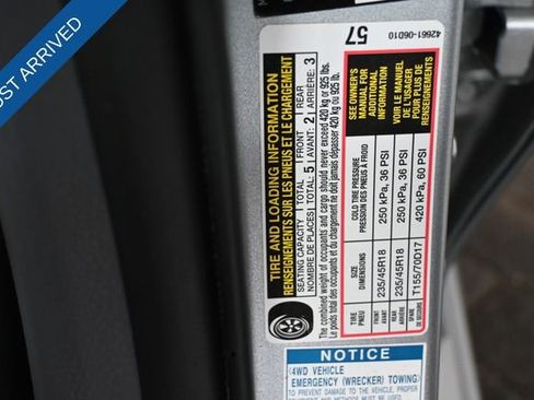 Used 2024 Toyota Camry SE image 29