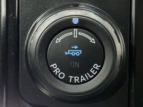 Used 2021 Ford F150 Lariat w/ Equipment Group 502A High image 38