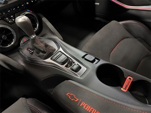 Used 2022 Chevrolet Camaro ZL1 image 24