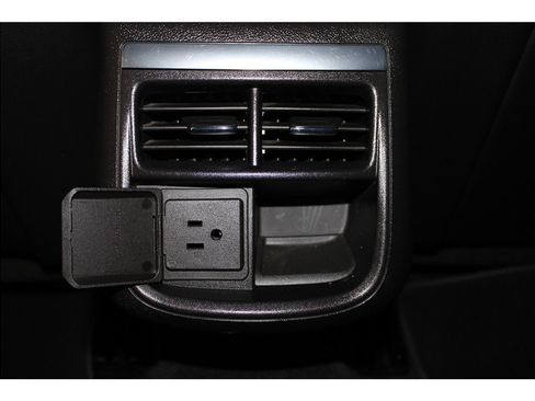 Used 2015 Chevrolet Impala LT image 16