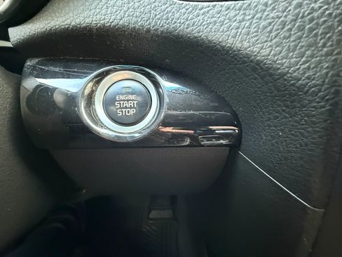 Used 2014 Kia Sorento SX Limited image 20