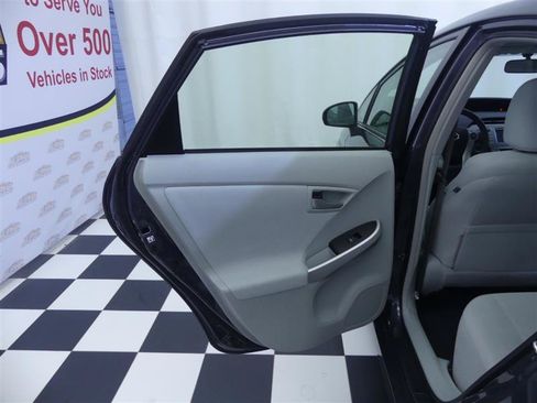 Used 2012 Toyota Prius Two FWD image 19