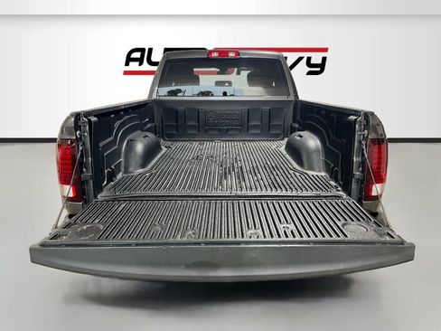 Used 2022 RAM 1500 Warlock AWD/4WD image 26