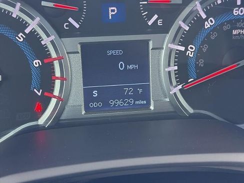 Used 2019 Toyota 4Runner Limited w/ Convenience Package AWD/4WD image 26