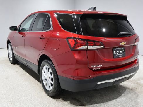 Used 2024 Chevrolet Equinox LT w/ LPO, Floor Liner Package image 5