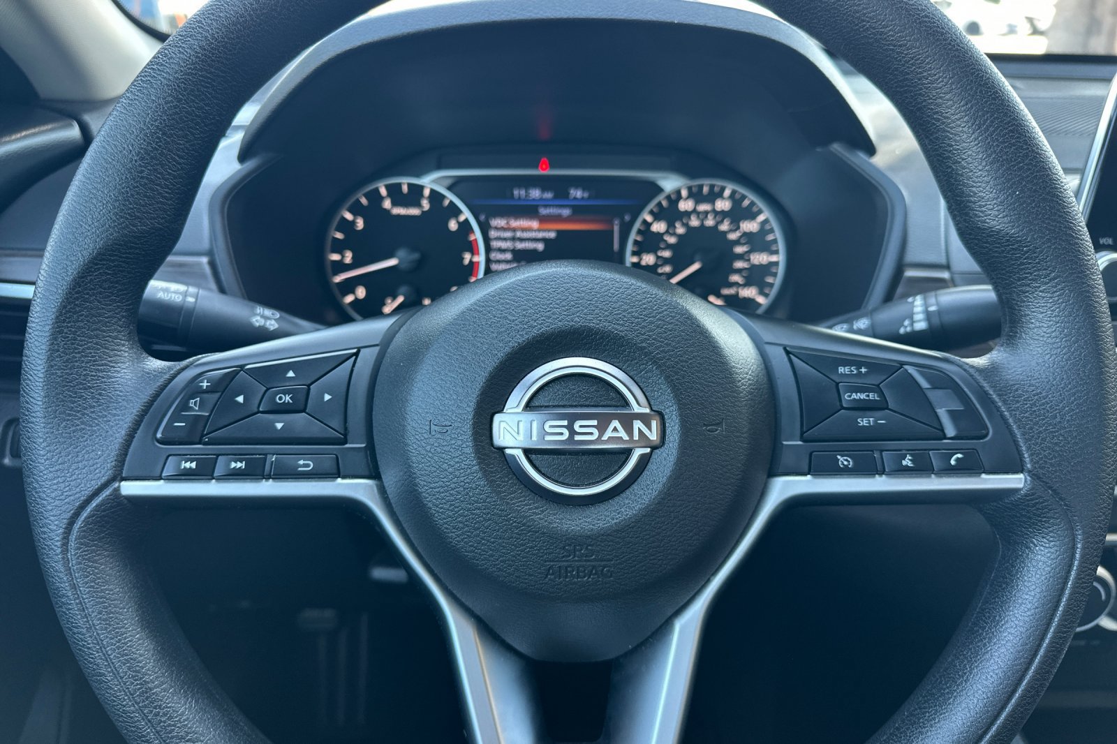 Used 2025 Nissan Altima 2.5 SV FWD image 22
