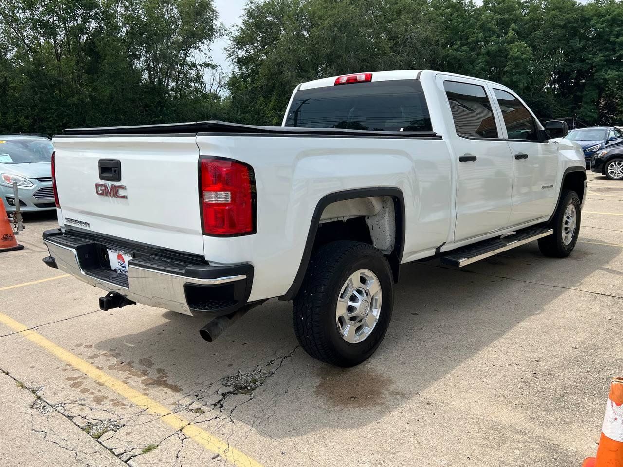 Used 2016 GMC Sierra 2500 4x4 Crew Cab image 6