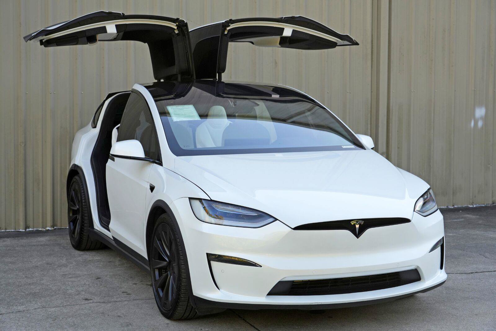 Used 2022 Tesla Model X AWD/4WD image 58