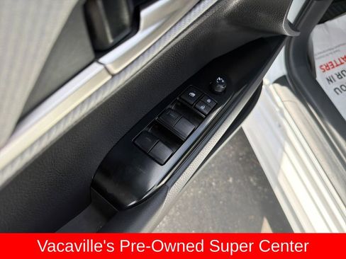Used 2026 Toyota Camry SE FWD image 11