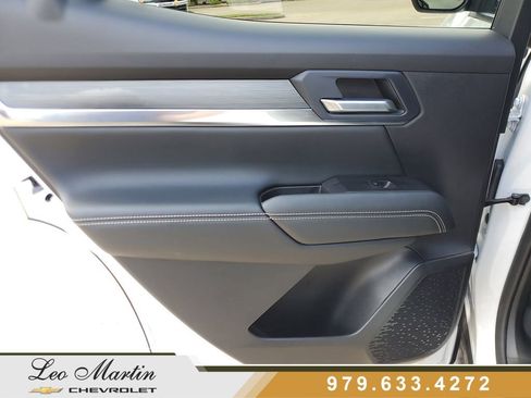 Used 2026 GMC Terrain Elevation w/ Elevation Premium Package FWD image 14