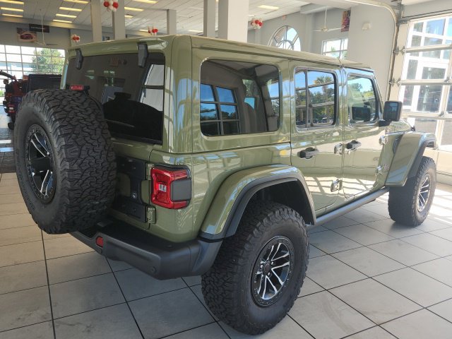 Certified 2026 Jeep Wrangler Unlimited Rubicon AWD/4WD image 11