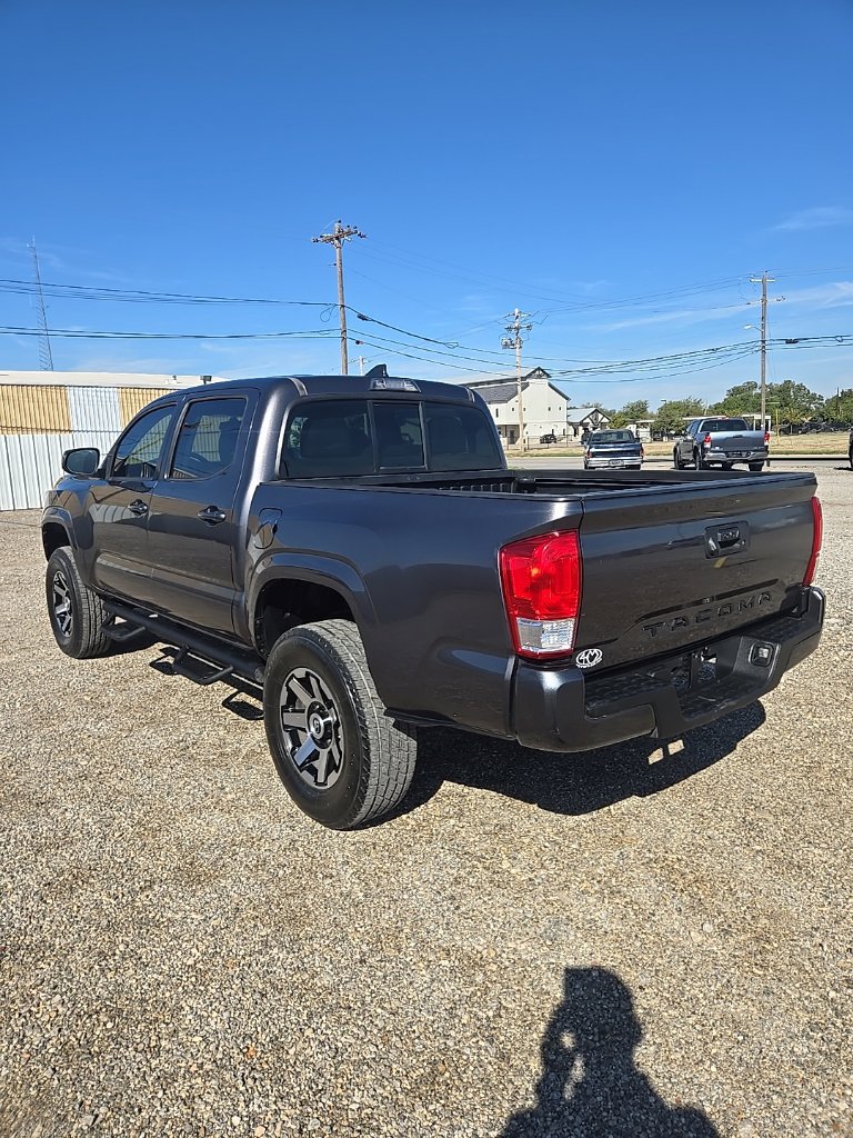 Used 2017 Toyota Tacoma SR w/ SR Convenience Package RWD image 6