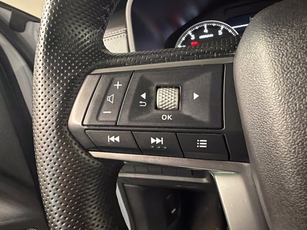 Used 2024 Mitsubishi Outlander SE AWD/4WD image 19