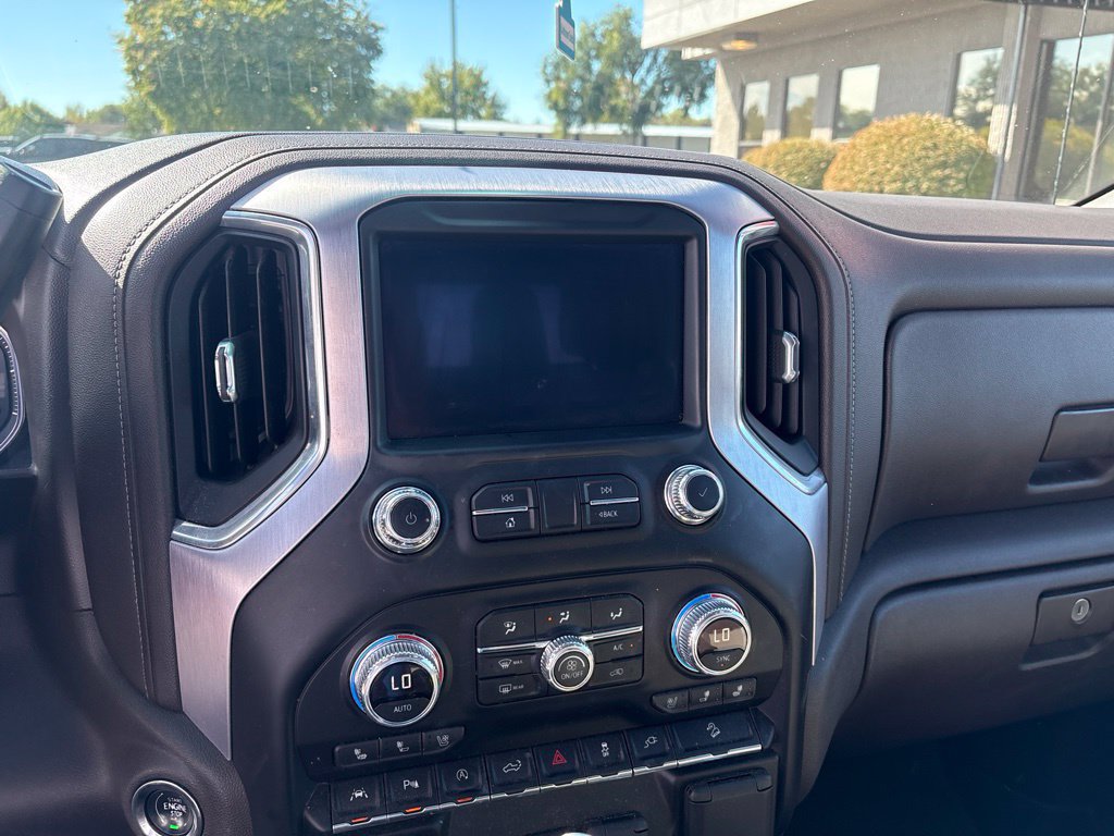 Used 2019 GMC Sierra 1500 SLT w/ SLT Premium Plus Package AWD/4WD image 23