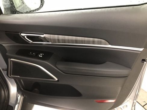 New 2025 Kia Telluride EX w/ EX Captain's Chair Package image 18