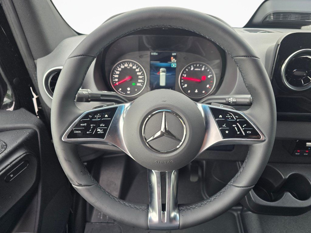 New 2026 Mercedes-Benz Sprinter 2500 image 32
