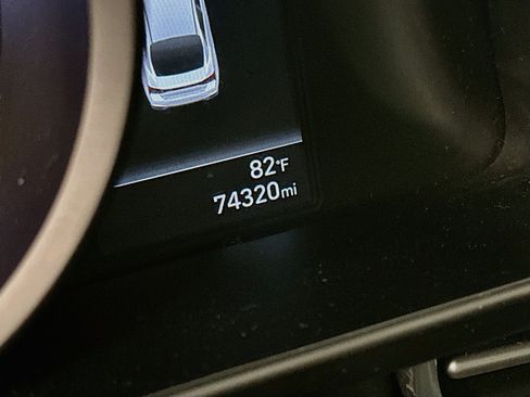 Used 2022 Hyundai Elantra SEL FWD image 19