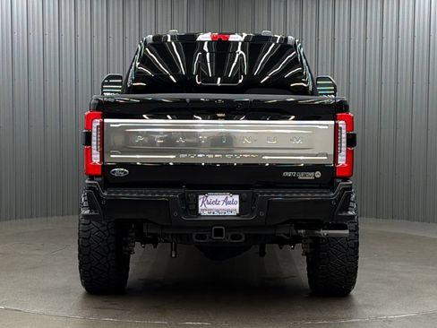 Used 2026 Ford F250 Platinum w/ Platinum Plus Package AWD/4WD image 4