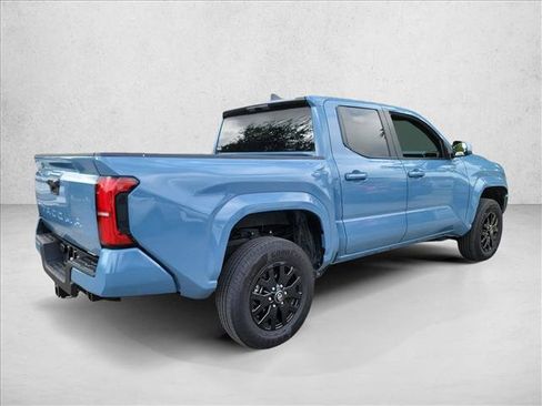 Used 2026 Toyota Tacoma SR5 AWD/4WD image 5