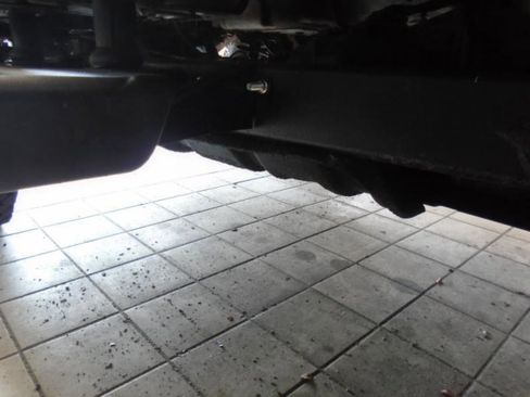 Used 2004 Jeep Wrangler Rubicon w/ Dual Top Group image 27