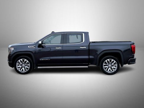 Used 2022 GMC Sierra 1500 Denali w/ Denali Reserve Package AWD/4WD image 8
