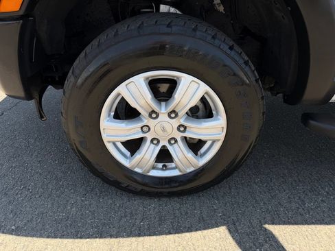 Used 2019 Ford Ranger XL w/ Equipment Group 101A Mid AWD/4WD image 9