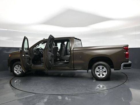 Used 2023 Chevrolet Silverado 1500 LT RWD image 33