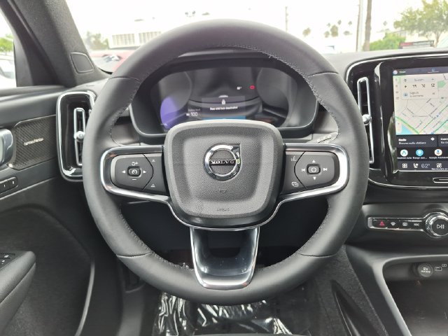 Certified 2024 Volvo XC40 Recharge Ultimate w/ Protection Package Premier RWD image 17