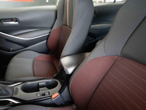 Used 2024 Toyota Corolla SE FWD image 10