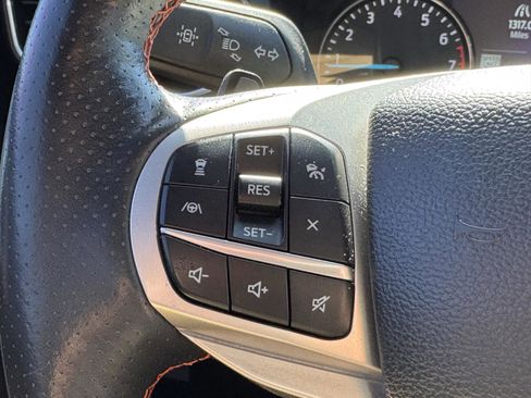 Used 2022 Ford Explorer Timberline w/ Timberline Technology Package AWD/4WD image 8