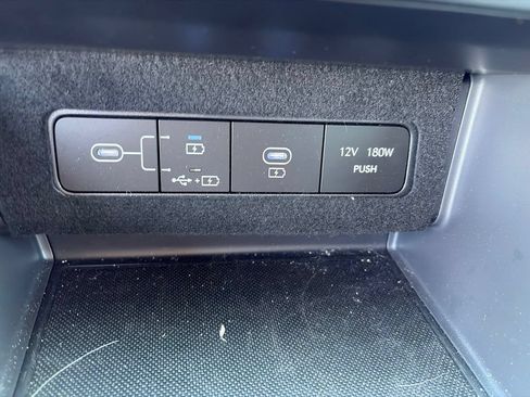 Used 2025 Hyundai Sonata SEL FWD image 19