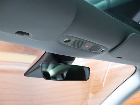 Used 2020 Tesla Model 3 Standard Range Plus image 51