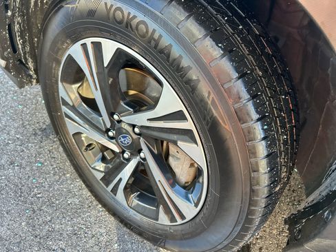 Used 2024 Subaru Crosstrek 2.0i Premium image 21