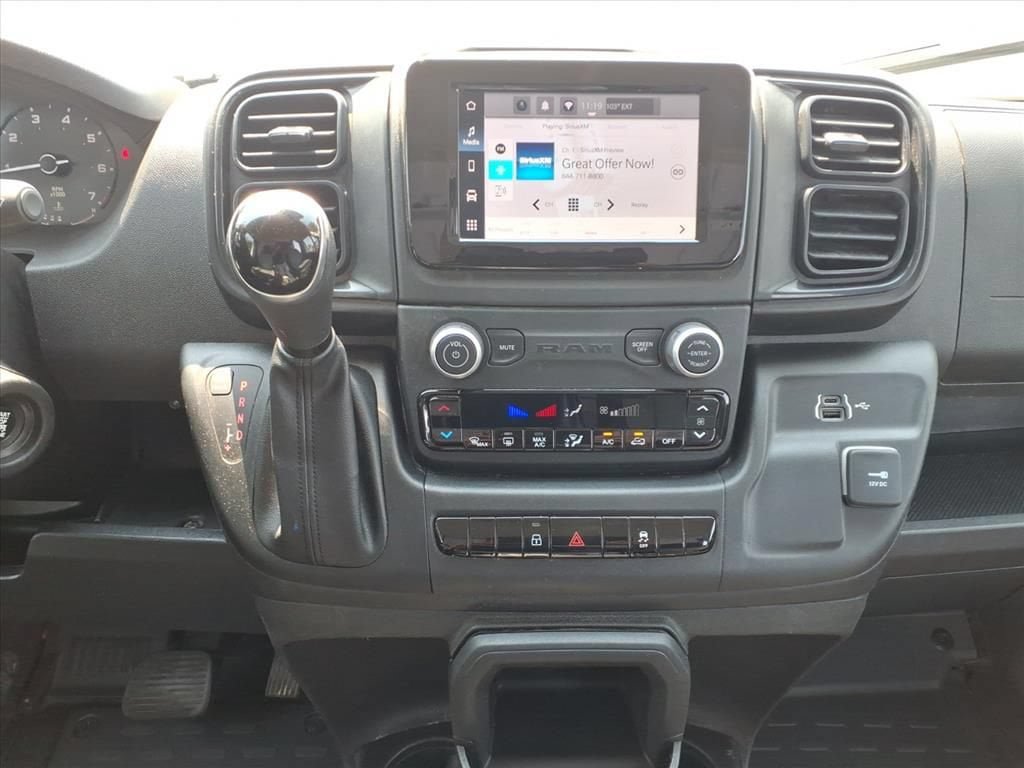 Used 2024 RAM ProMaster 2500 w/ Convenience Group FWD image 30